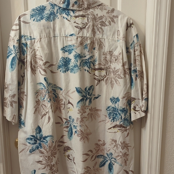 Columbia Men's Floral Button-Down Shirt - Cream, Blue, and Brown HAWAIIAN SUMMER - Picture 4 of 4